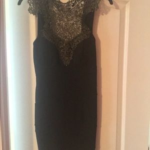 Chic and retro dress